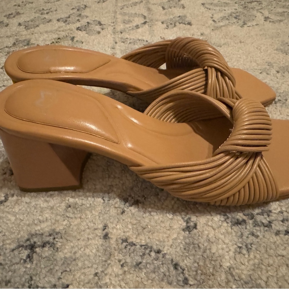 Marc Fisher Cherrie Heels